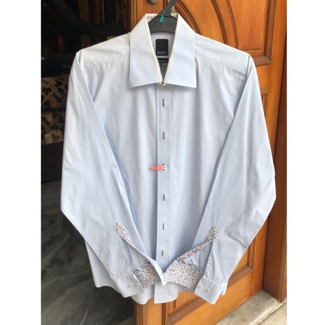 Kemeja Raoul Slim Fit Preloved