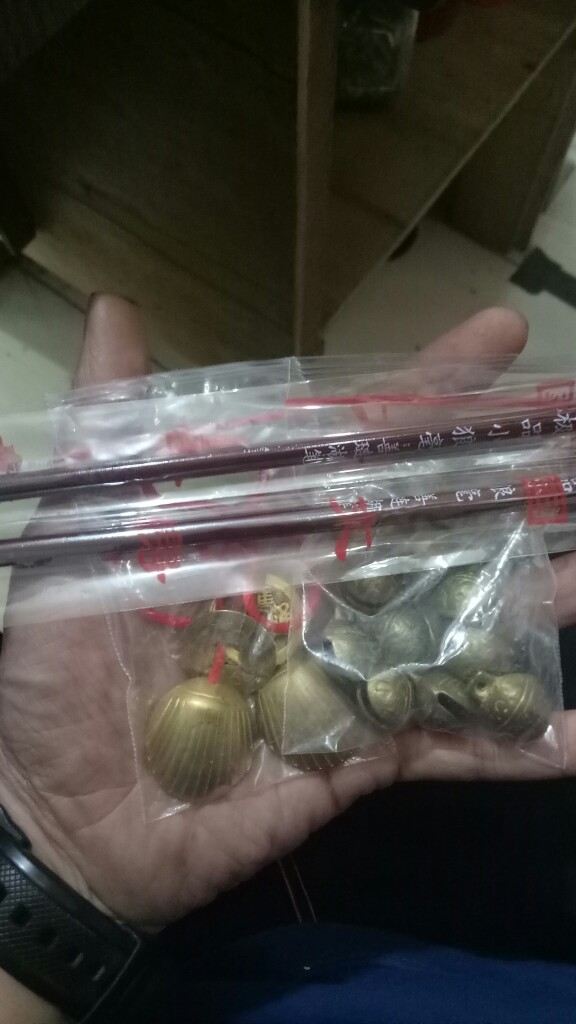 Sin Poi Pwa Pwee Kerang Kuningan