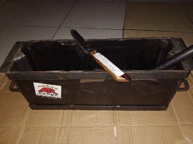 Cetakan Batako Engsel 35x15x10 Cm