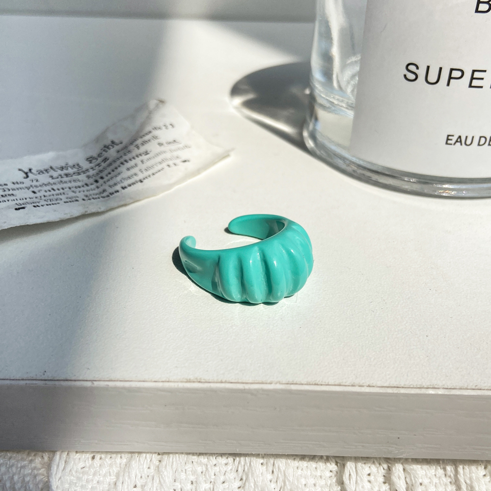 Cincin Bentuk Geometri Bahan Resin Warna Permen Untuk Hadiah