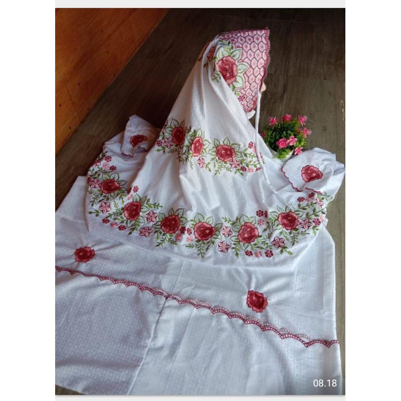 MUKENA TERUSAN SEMI SUTRA KOTAK-KOTAK MOTIF BORDIR / MUKENAH LAJURAN SEMSUT KUDUSAN / GROSIR MUKENAH