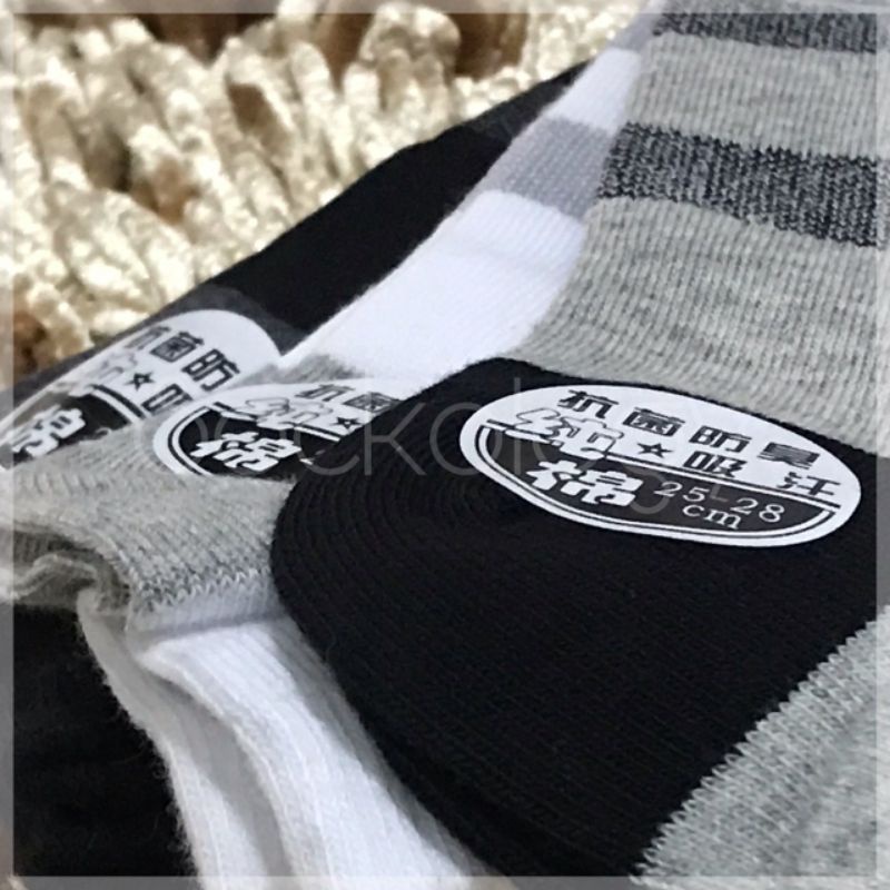 (Min 3pcs @13.000) Kaos kaki mata kaki hitam putih Cotton mens sock