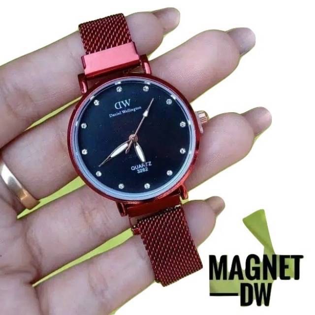 Jam Tangan Wanita Magnet Diamond Dww Terbaru