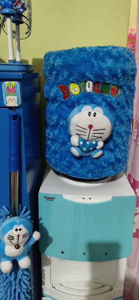Cover Tutup Galon Bulu Kitty Doraemon