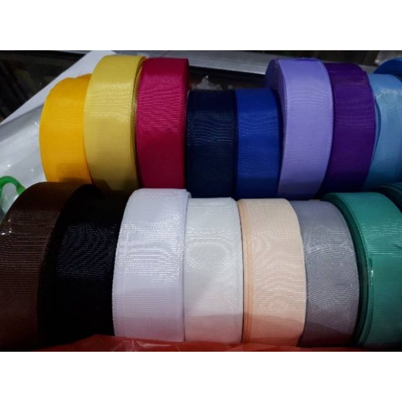 

pita grosgrain roll