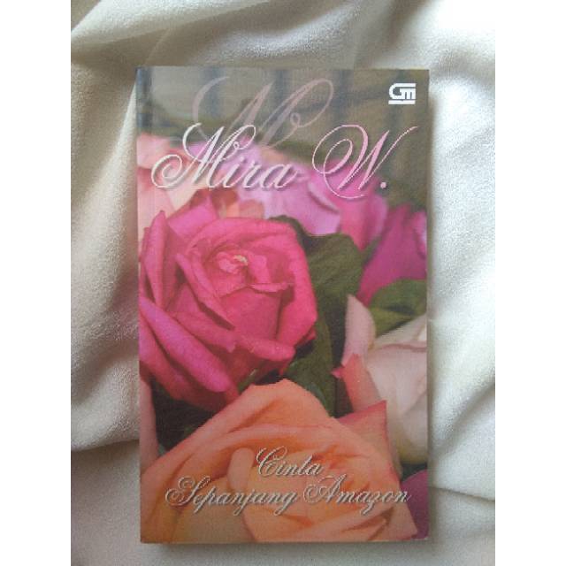 Novel Mira W