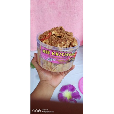 

Mie Kriting Sambel Uleg Hot Kemasan Toples ±550 gr - Pedas Level 1-17