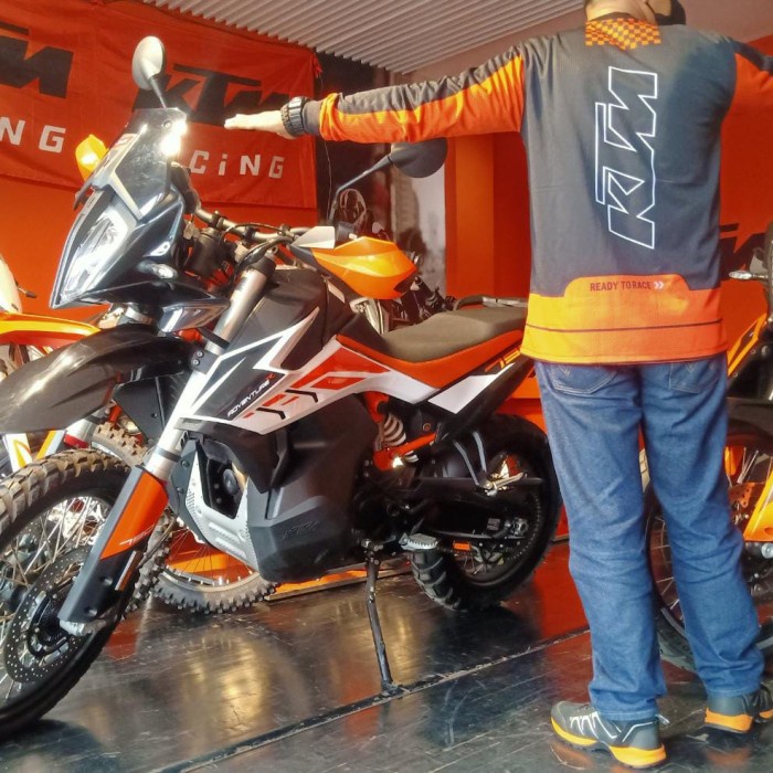 MOTOR-JAKET- KAOS LENGAN PANJANG MOTOR KTM/JERSEY MOTOCROSS KTM -JAKET-MOTOR.