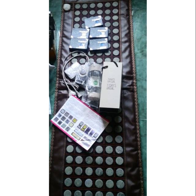 (TERMURAH) paket komplit: matras germanium +  kalung Quantum pendant