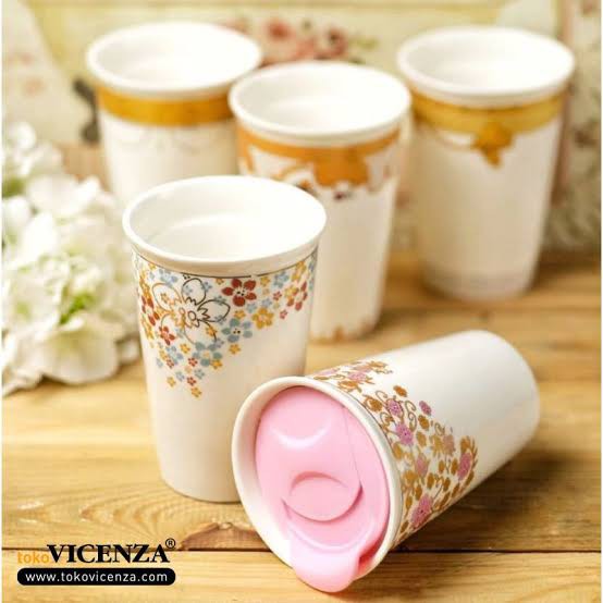 Tumbler Porselain vicenza tutup silicone B801 / Mug keramik vicenza