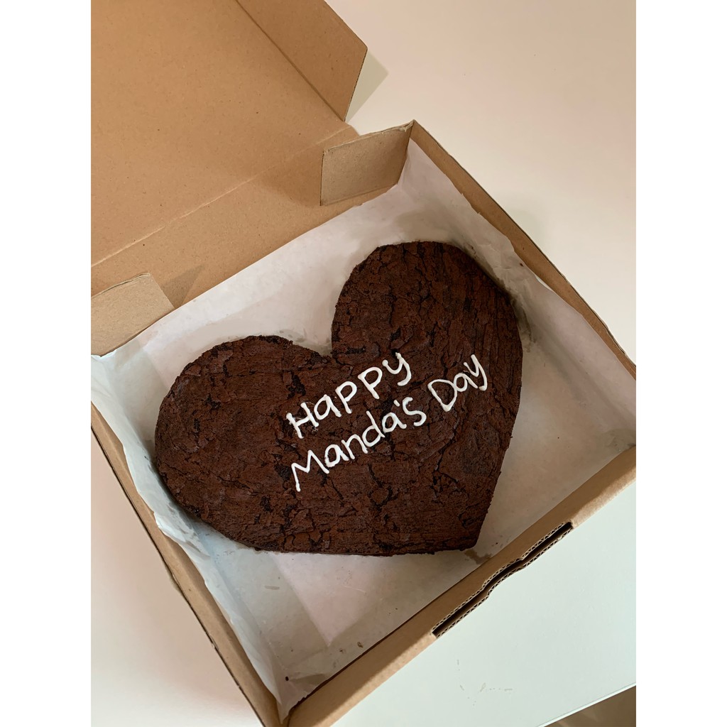 

Fudge Brownies - Burauni Bakes