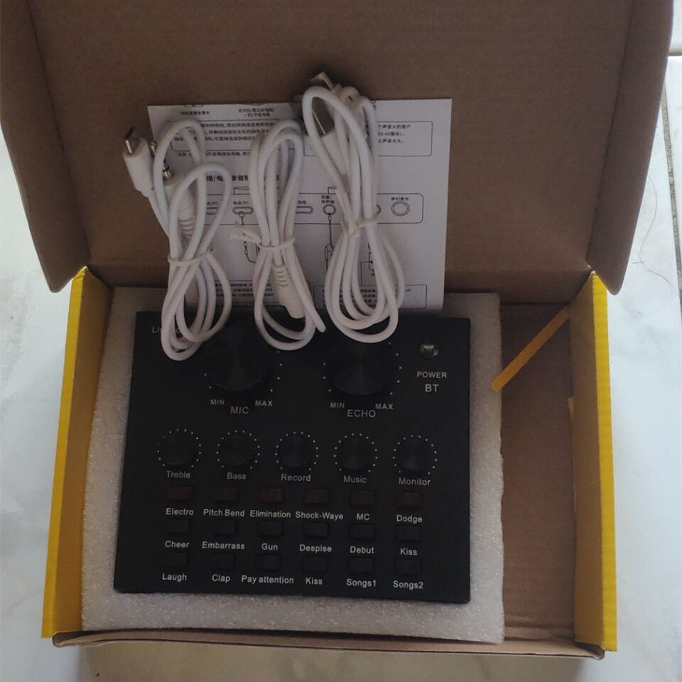 V8 Audio Microphone Singing Live Sound Card V8 Sound Effect