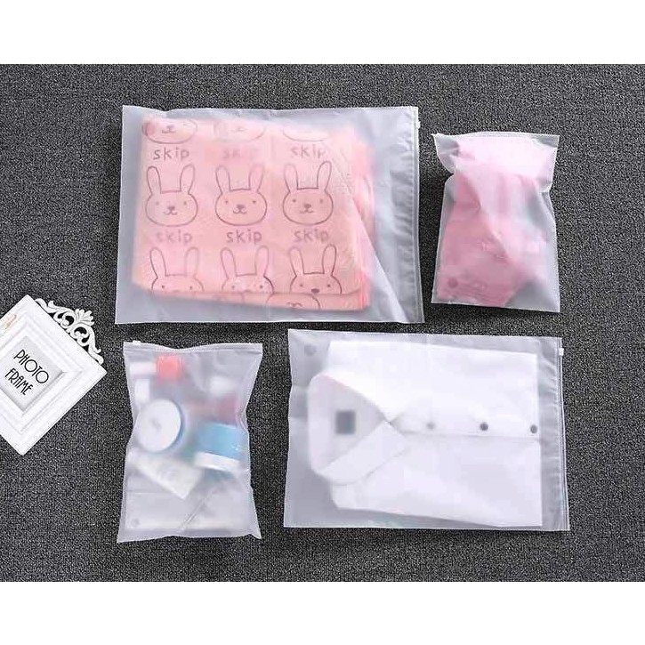 Adda Home - Plastik Zipper Beg Kantong Penyimpanan Baju Kosmetik Serbaguna Bahan Doff PPT