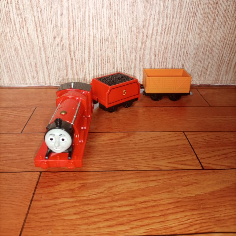 Trackmaster Revolution Thomas & Friends - James