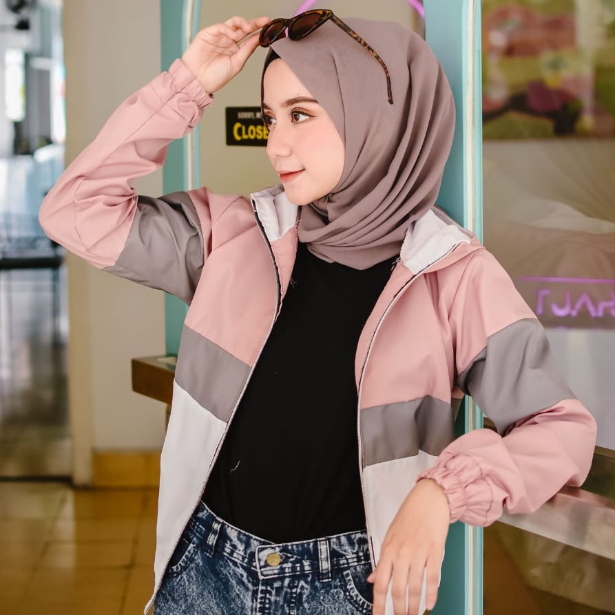 Pro Collection - Mike Jaket - Jaket Parasut Wanita