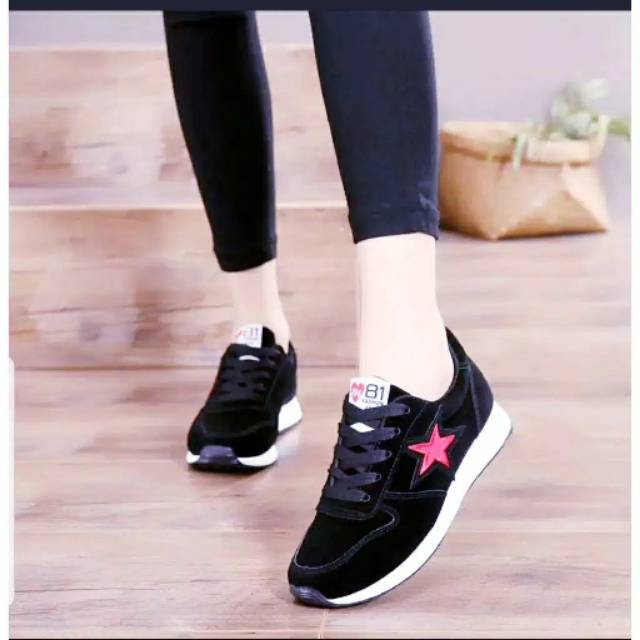 

Riie05pink hitam