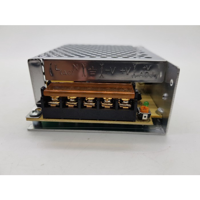 Power Supply Jaring ( Adaptor) Merk TANAKA 12V  5A garansi 1 tahun Promo Sale