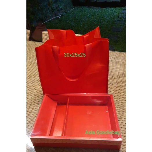 

tas box 30x25x25 - tas nasi - tas kotak - tas kue - tas hajatan - tas berkat - tas box