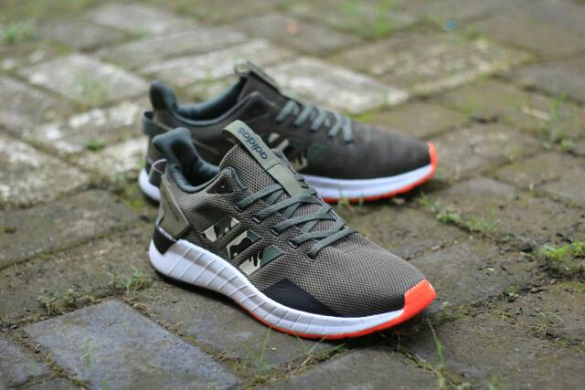 adidas questar ride green