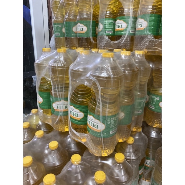 Minyak goreng Fitri 2 Liter (botol)