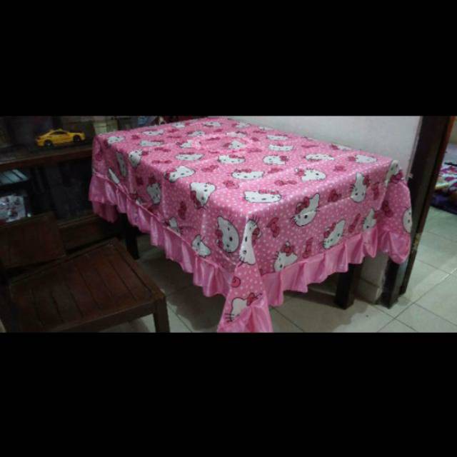 Taplak Meja Makan Kain KOTAK 6 Kursi  Motif Hellokitty