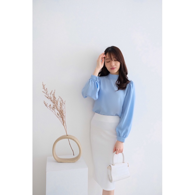 Kadaka T-0321 Blouse High Neck Tangan Panjang Puffy Korea