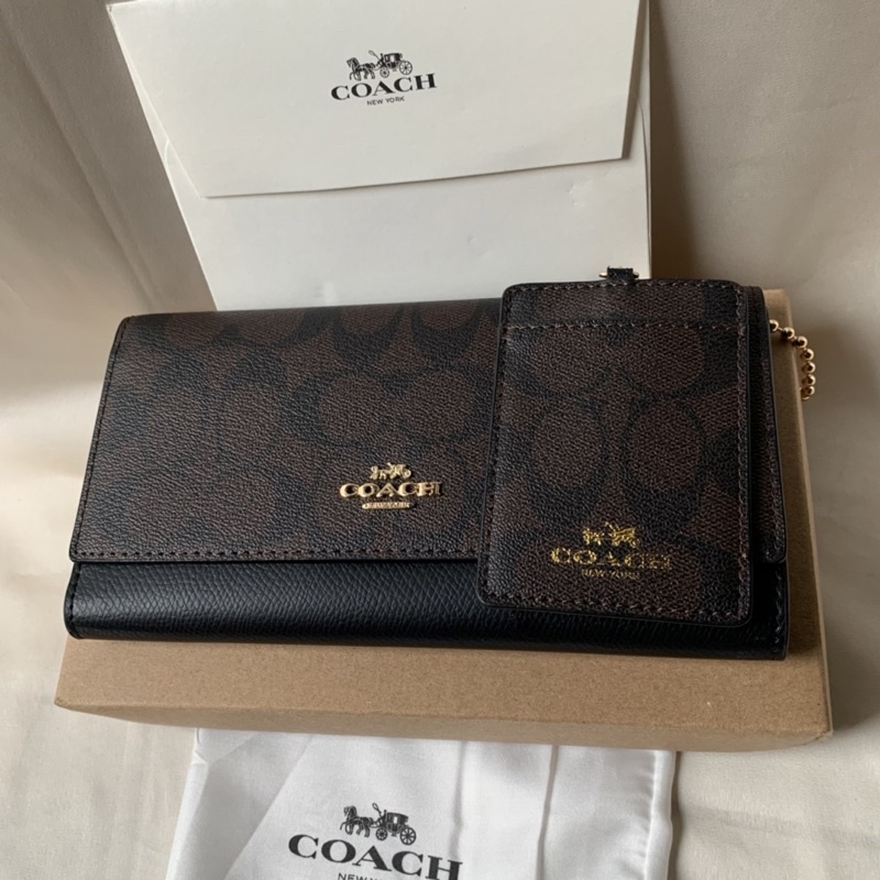 Coach Long Wallet Trifold Wallet In Signature Canvas(F53763)