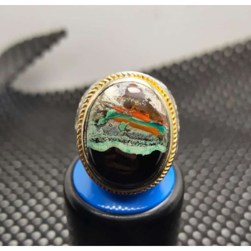 batu akik pancawarna Garut