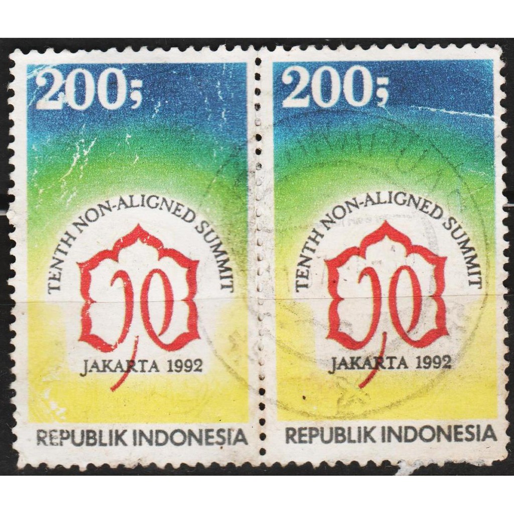 

Perangko Filateli #F27 - Indonesia VFU 2v Pair 01.09.1992 10th Non-Aligned Summit 1992