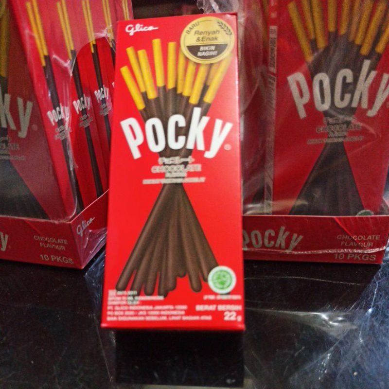 

pocky coklat 22g, strawberry 21g