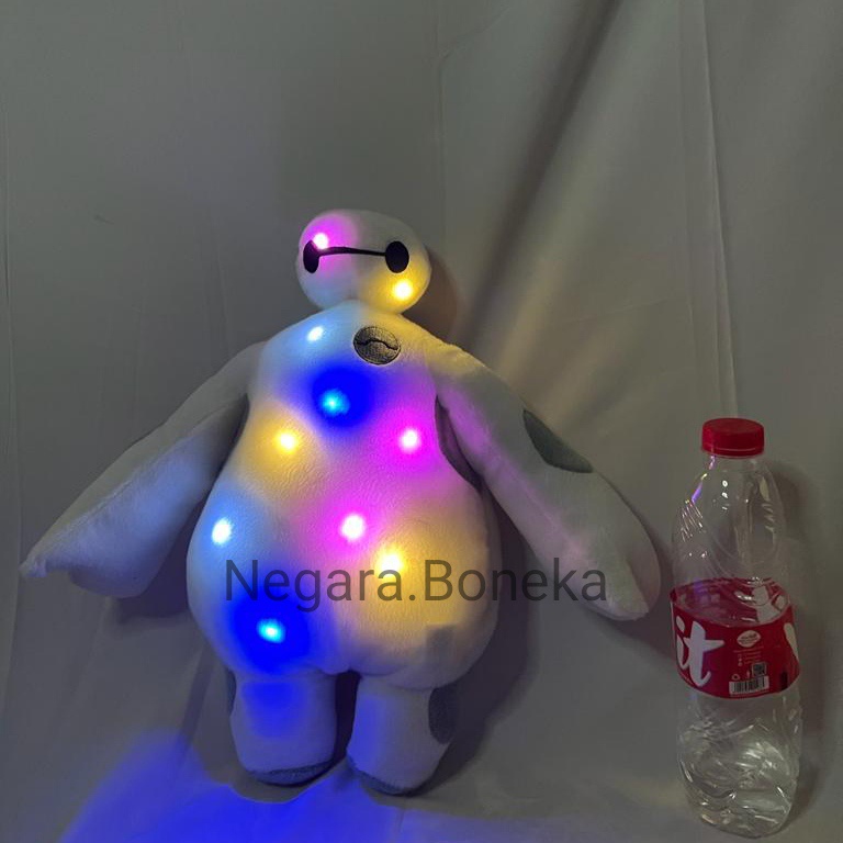 Boneka baymax Big Hero Six LED Size L Tinggi 35 cm