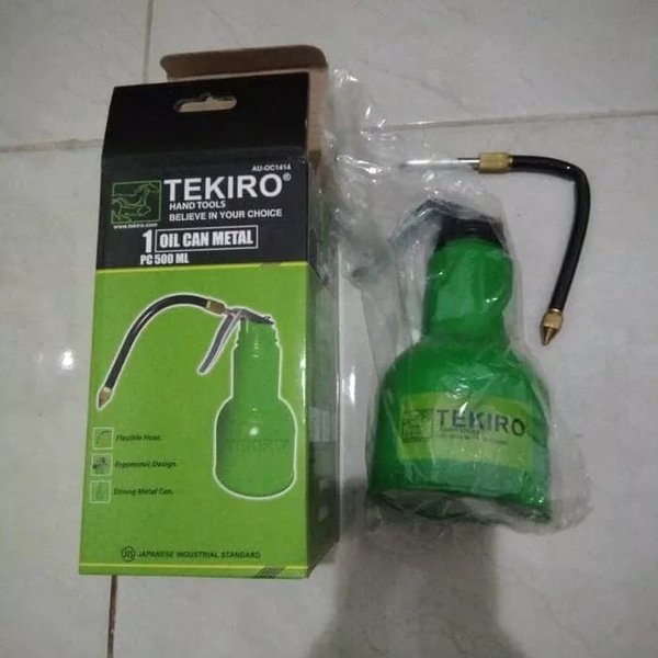 Tekiro Semprotan Oli Kaleng 500ML / Oil Can Metal 500ML