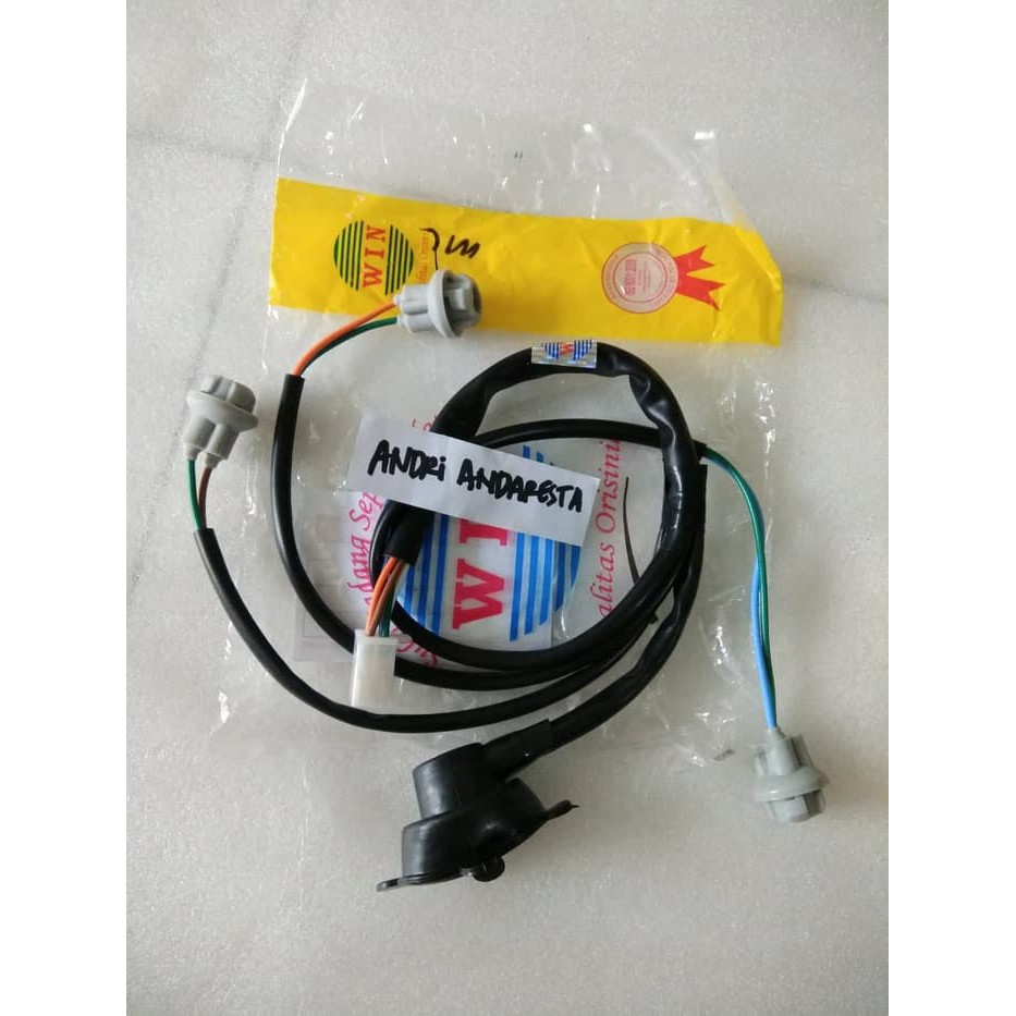 Diskon PITING SOKET LAMPU DEPAN BEAT KARBU