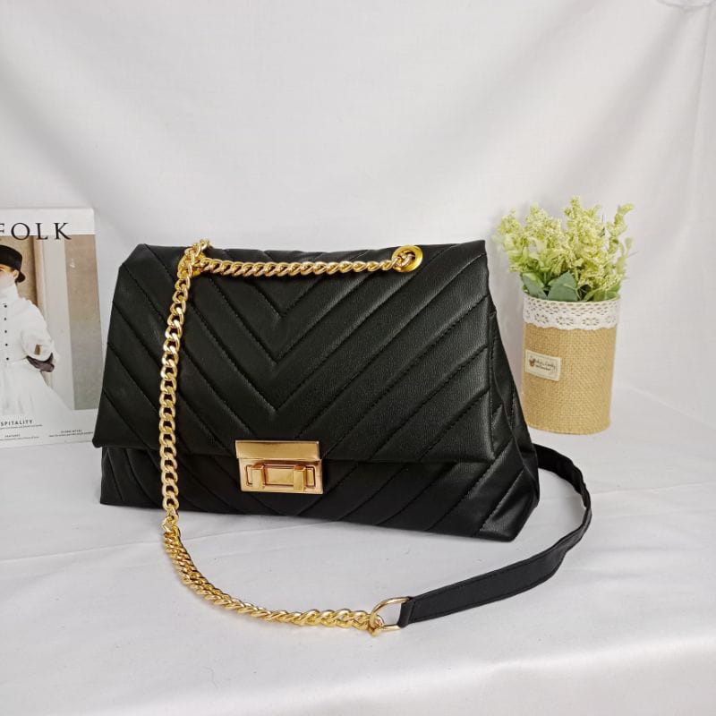 Slingbag Wanita Eila Tas Selempang Cewek Perempuan Tali Rantai Terbaru IrvanBagshop