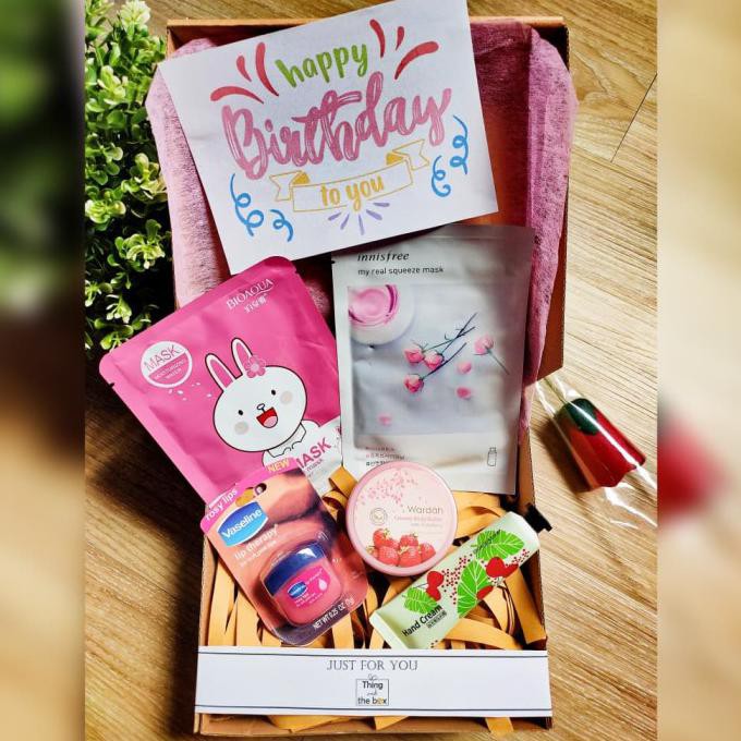 

Thing Inside The Box - Gift Box Kado Hadiah Ulang Tahun Parcel Lebaran Riantihanumshop9