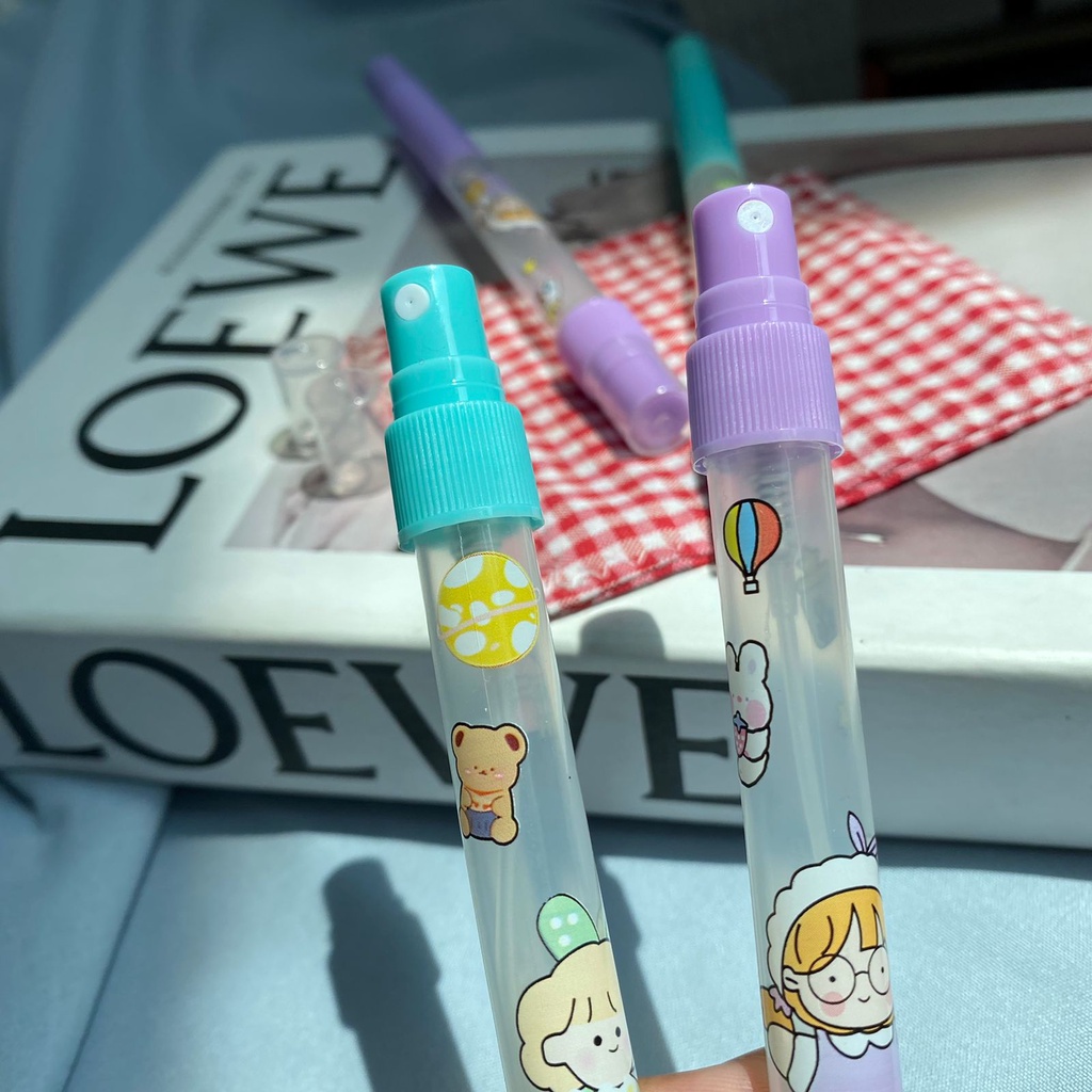 PULPEN PARFUME LITTLE GIRL FULL BODY SUPER CUTE READY 2 WARNA TERMURAH PEN PARFUME MOTIF BEAUTIFUL KIDS UNIK BEST IMPORT QUALITY READY GROSIR COD-UNGU