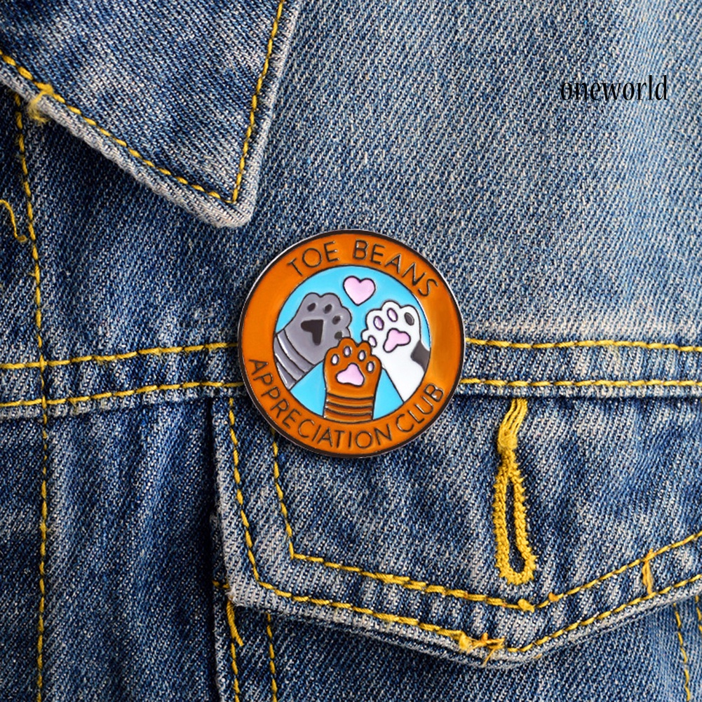 OW@ Cute Cartoon Cat Paws Round Enamel Brooch Pin Unisex Denim Jacket Collar Badge