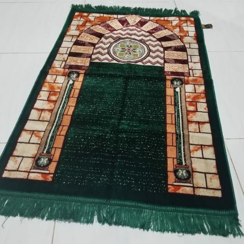 Sajadah akbar premium, tebal, motif terbaru uk 70×110 exclusive