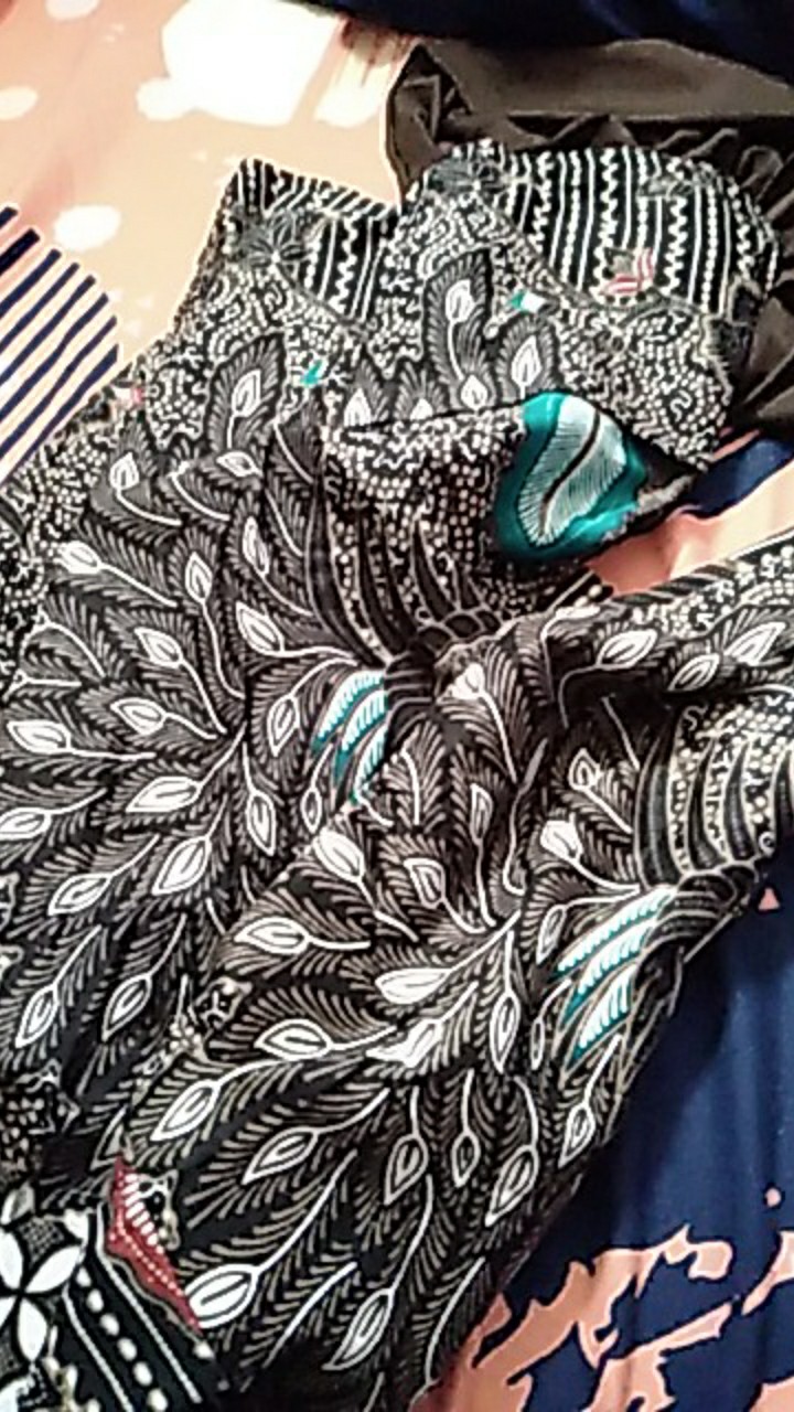 Blouse Batik Wanita Kantoran / Atasan Batik Wanita Terkini