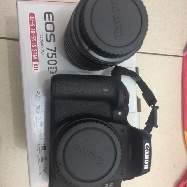 Canon eos 750D