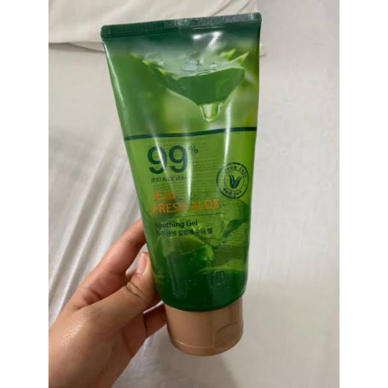 ALOE VERA PELEMBAB WAJAH DAN BADAN JEJU 99% ORIGINAL