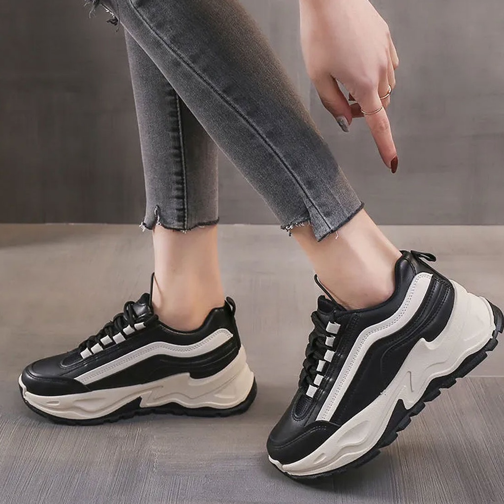 Sepatu Sneakers Wanita Casual Sport Shoes Black | sepatu wanita | sepatu sneakers wanita korea | sepatu korea wanita | sepatu casual