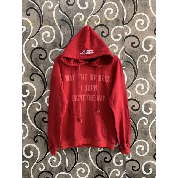 hoodie ala vetement second / preloved