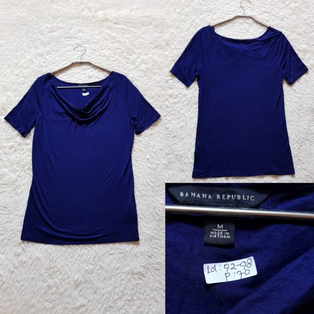 Preloved kaos banana republic