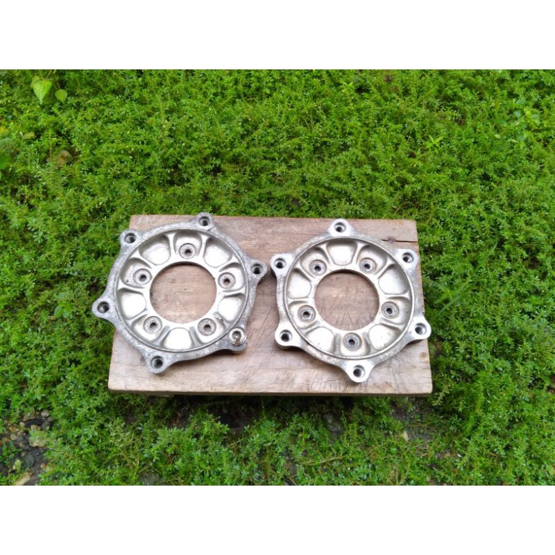 PLENDES/BRACKET PIRINGAN MEGAPRO/TIGER LAMA KCJ . ORIGINAL SECOND