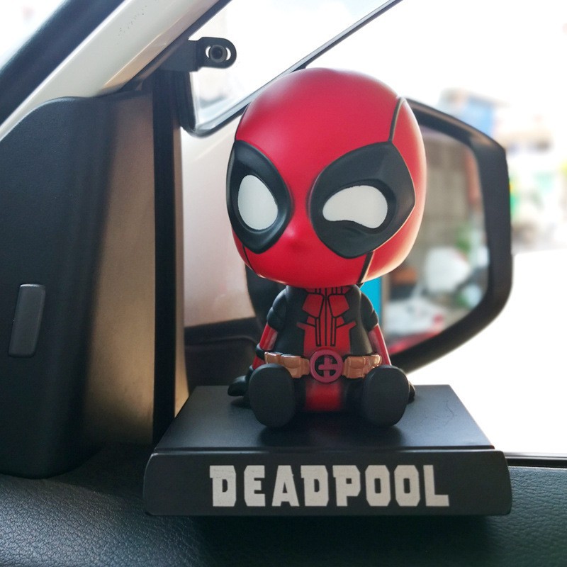 DEADPOOL PER Boneka Figure Miniatur Pajangan Mobil Stand Goyang Kepala Shacking Head