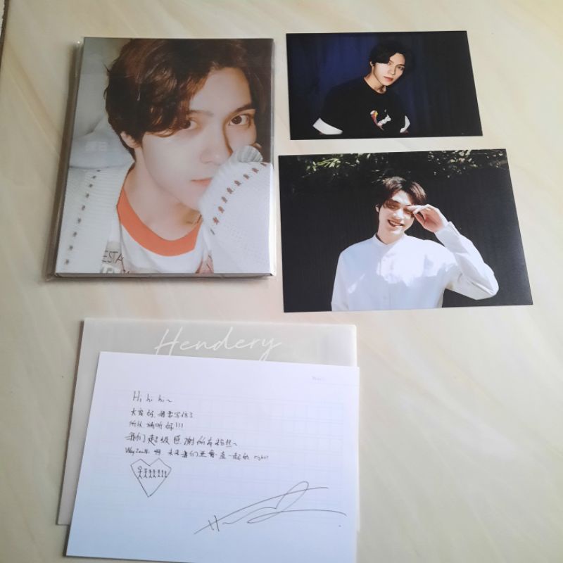 PHOTOBOOK HOLIDAY HENDERY WAYV POSTCARD HENDERY PB HOLIDAY