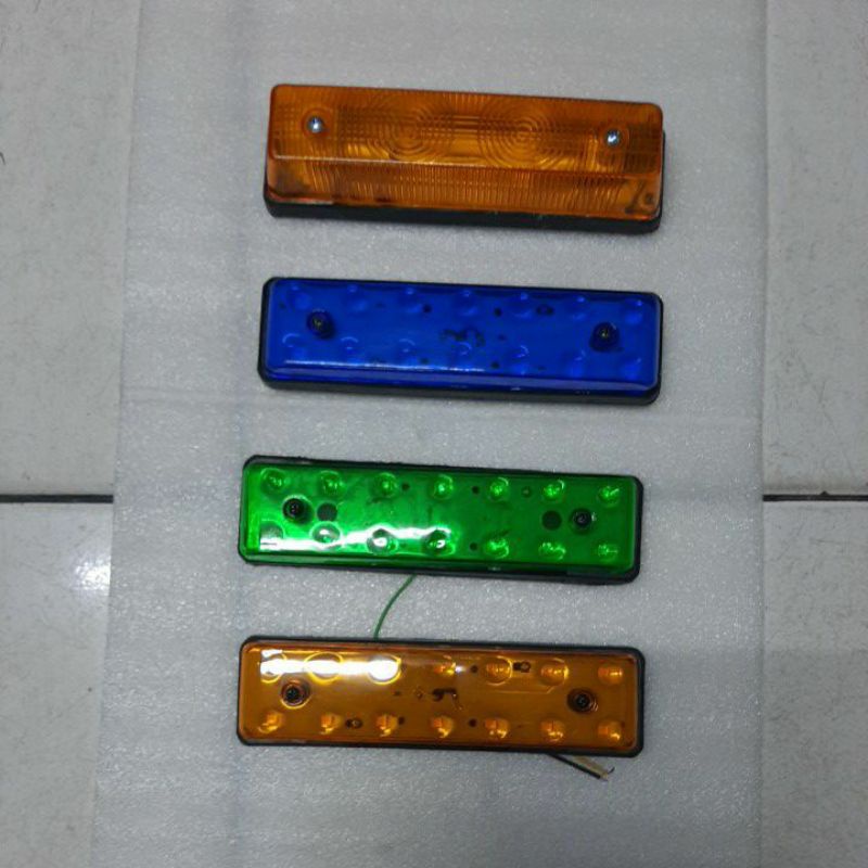 lampu bok mobil lampu box LED 24V dan lampu box biasa