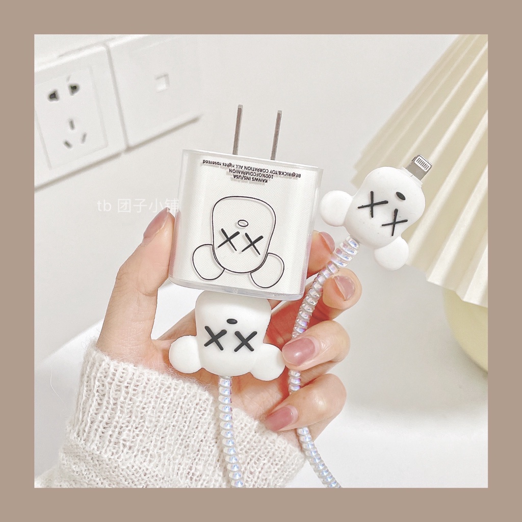 1 set Kabel Charger Power Adapter 18W / 20W Bahan TPU Motif Kartun Untuk iphone