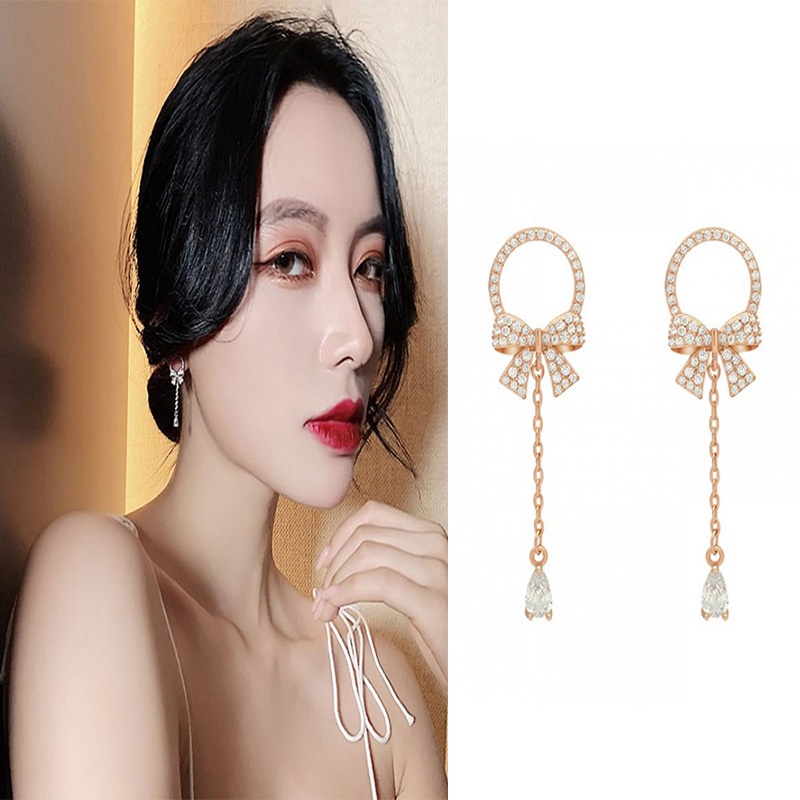 1 Pasang Anting Tusuk Gantung Temperament Desain Tetesan Airpita Hias Berlian Gaya Mewah Untuk Wanita